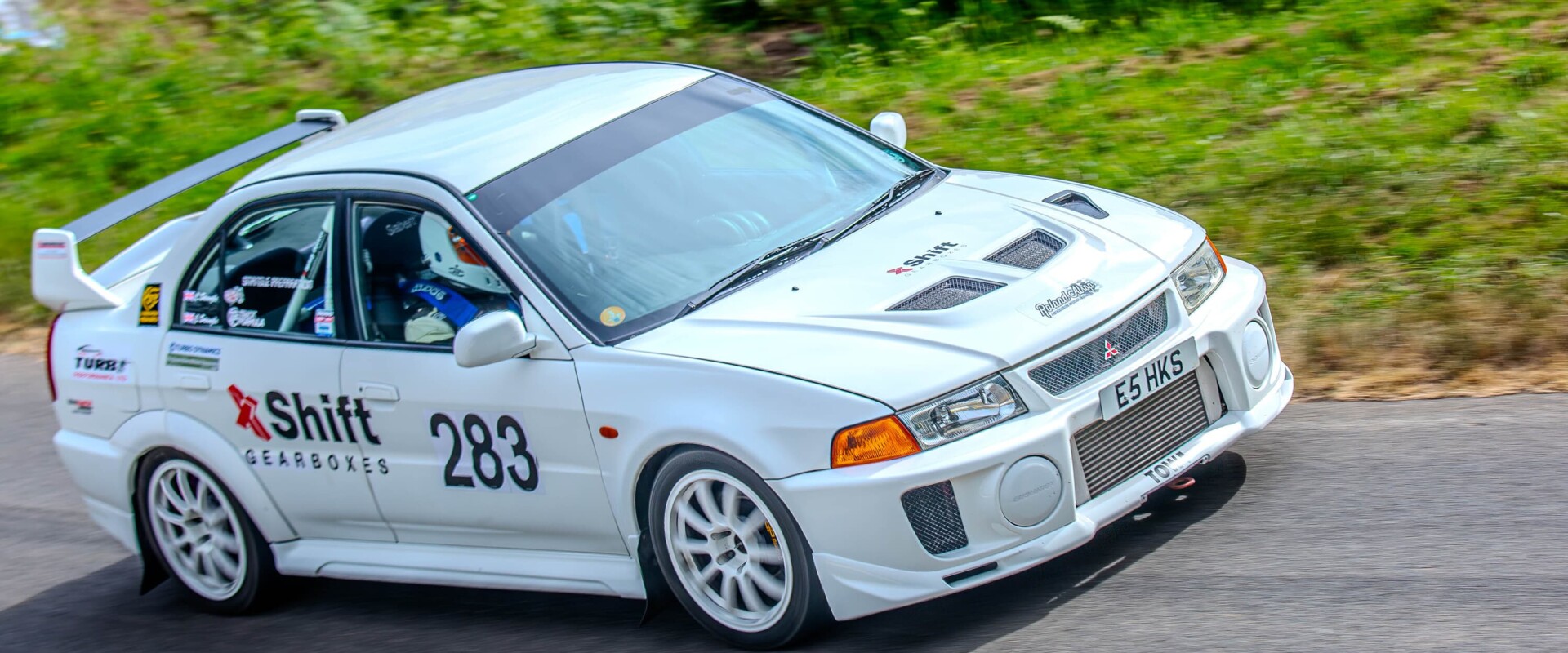 Saint-Gouëno: Clive Stangle and X Shift Gearboxes Challenge the Best in France